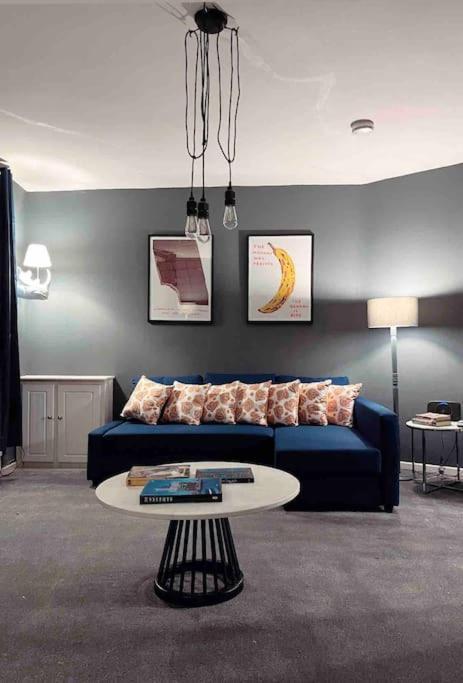 Chester/handbridge Sleeps 9 + Netflix Apartment Hough Green