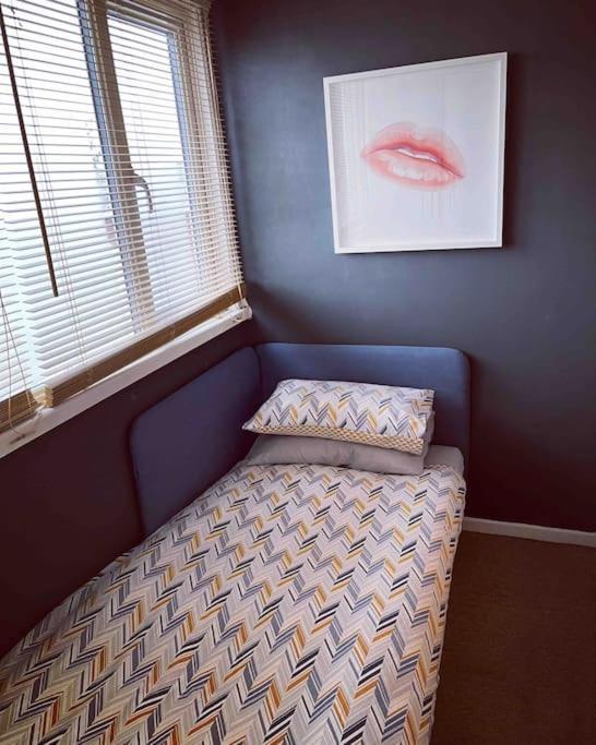 Chester/handbridge Sleeps 9 + Netflix Apartment Hough Green